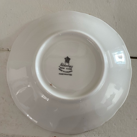 EUC VTG ADDERLEY TEACUP AND SAUCER HAND PAINTED PINK FLOWERS AND GREEN LEAVES - Picture 10 of 10